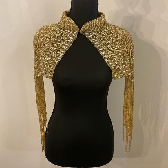 Gold Beaded Shoulder Fringe Cape with Pearls - Picture 3 of 5